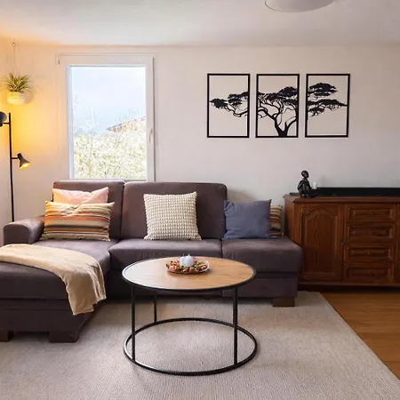 Cozy With A Cinema, Bathtub And Free Parking Apartment *